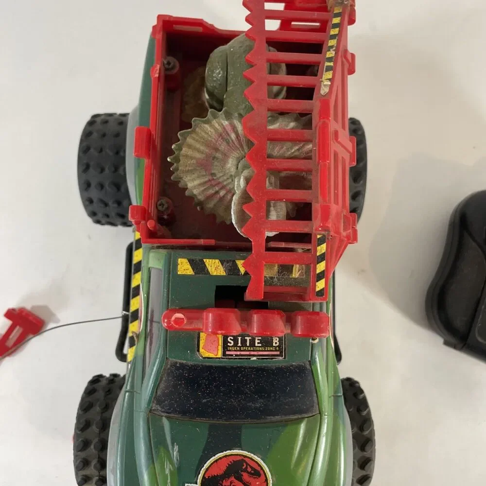 Vintage Jurassic Park Lost World TYCO R/C Jet Turbo Truck Parts Or Repair